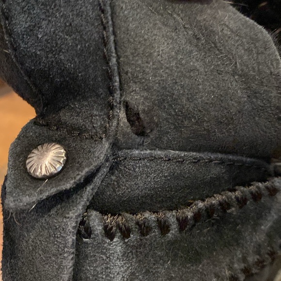 UGG McKay Boot - Size 6 - Picture 13 of 13